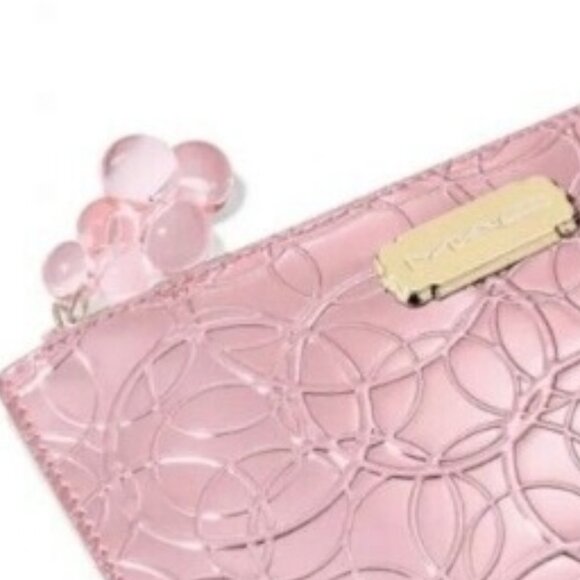 Last one! MAC clutch pink metallic makeup case bag NEW envelope Limited Edition - Picture 5 of 6